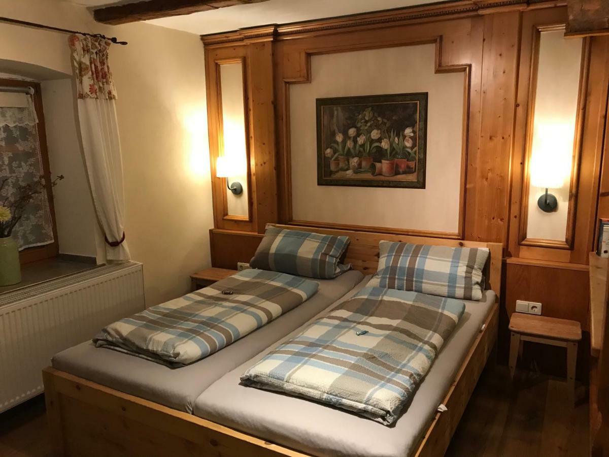 Gestuet Tiefenhof Apartamento Nittenau Exterior foto